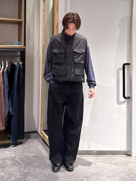 「CIAOPANIC TYPY（チャオパニックティピー）の【UNISEX】テンセルナイロンミリタリーベスト（ベスト、ブラック系）」を使った、かとしょーさん（メンズ・180cm）の秋コーディネート