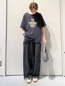 「CIAOPANIC TYPY（チャオパニックティピー）の【UNISEX】ピグメント加工ラグランワッフルヘンリーTEE（Tシャツ/カットソー、ブラック系）」を使った、かとしょーさん（メンズ・180cm）の春コーディネート