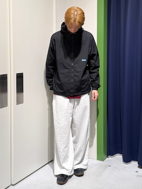 「アイテム（マウンテンパーカー）」を使った、かとしょーさん（メンズ・180cm）の秋コーディネート