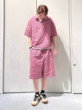 「SOUNDSGOOOOD（サウンズグッド）の【SOUNDS GOOOOD】ネオンハーフジップシャツ（シャツ/ブラウス、ピンク系）」を使った、かとしょーさん（メンズ・180cm）の春コーディネート