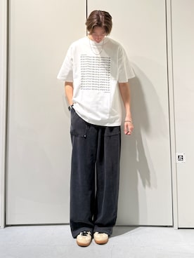 TN様 スウェット× パンツモノトーンコーデ スウェットパンツを使った「モノトーンコーデ」の人気ファッション