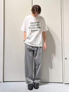 「CIAOPANIC TYPY（チャオパニックティピー）の【UNISEX】アソート柄アップリケTEE（Tシャツ/カットソー、ホワイト系）」を使った、かとしょーさん（メンズ・180cm）の春コーディネート