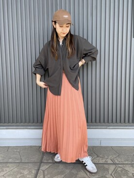 「coenスタッフスタイリング」｜「アイテム（キャップ）」を使った、coen officialさん（レディース・162cm）の夏コーディネート