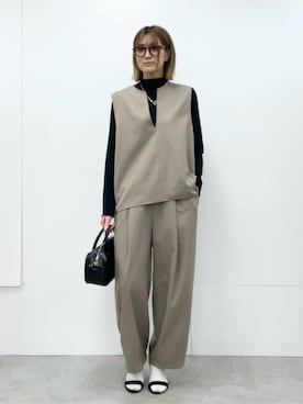 「coen（コーエン）のアイテム（スラックス）」を使った、coen officialさん（レディース・153cm）の秋コーディネート