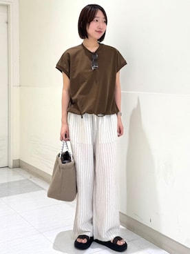 「coen（コーエン）のアイテム（パンツ）」を使った、coen officialさん（レディース・157cm）の夏コーディネート