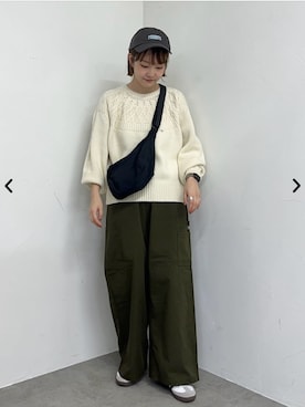 「Dickies（ディッキーズ）のアイテム（チノパンツ）」を使った、coen officialさん（骨格ウェーブ・レディース・165cm）の秋コーディネート