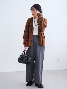 「PENNEYS（ぺニーズ）のアイテム」を使った、coen officialさん（レディース・157cm）の冬コーディネート