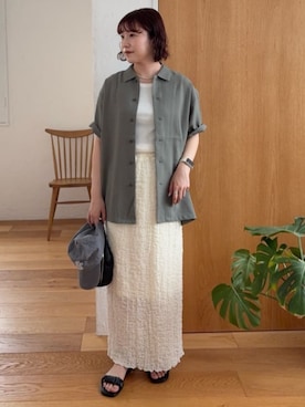 「coen（コーエン）のベーシックフライスタンクトップ（Tシャツ/カットソー、ホワイト系）」を使った、coen officialさん（レディース・153cm）の春コーディネート