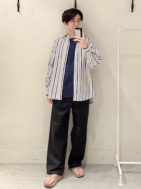 「coenスタッフスタイリング」｜「アイテム（チノパンツ）」を使った、coen officialさん（メンズ・166cm）の夏コーディネート