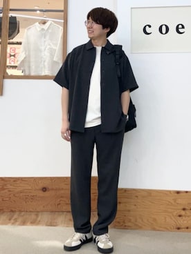 「coen（コーエン）のベーシックバックパック（バックパック/リュック、ブラック系）」を使った、coen officialさん（レディース・153cm）の春コーディネート
