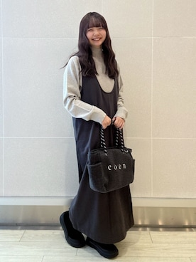 「アイテム（ジャンパースカート）」を使った、coen officialさん（レディース・153cm）の秋コーディネート