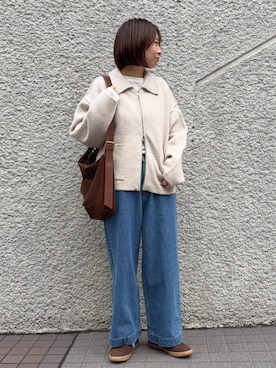 「coen（コーエン）のアイテム（ショルダーバッグ）」を使った、coen officialさん（レディース・161cm）の冬コーディネート