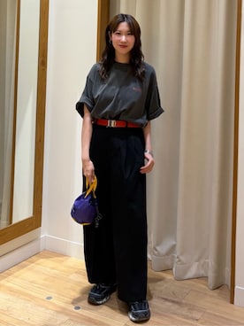 「coen（コーエン）のONE PIECE（ワンピース）Tシャツ（Tシャツ/カットソー、ブラック系）」を使った、coen officialさん（レディース・153cm）の春コーディネート