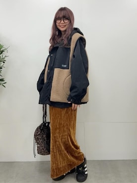 「アイテム（マウンテンパーカー）」を使った、coen officialさん（レディース・153cm）の秋コーディネート