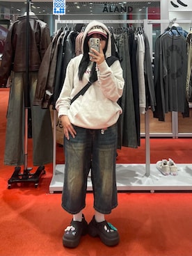 「INFLATION（インフレーション）のアイテム」を使った、kanachan0000さん（レディース・155cm）の秋コーディネート