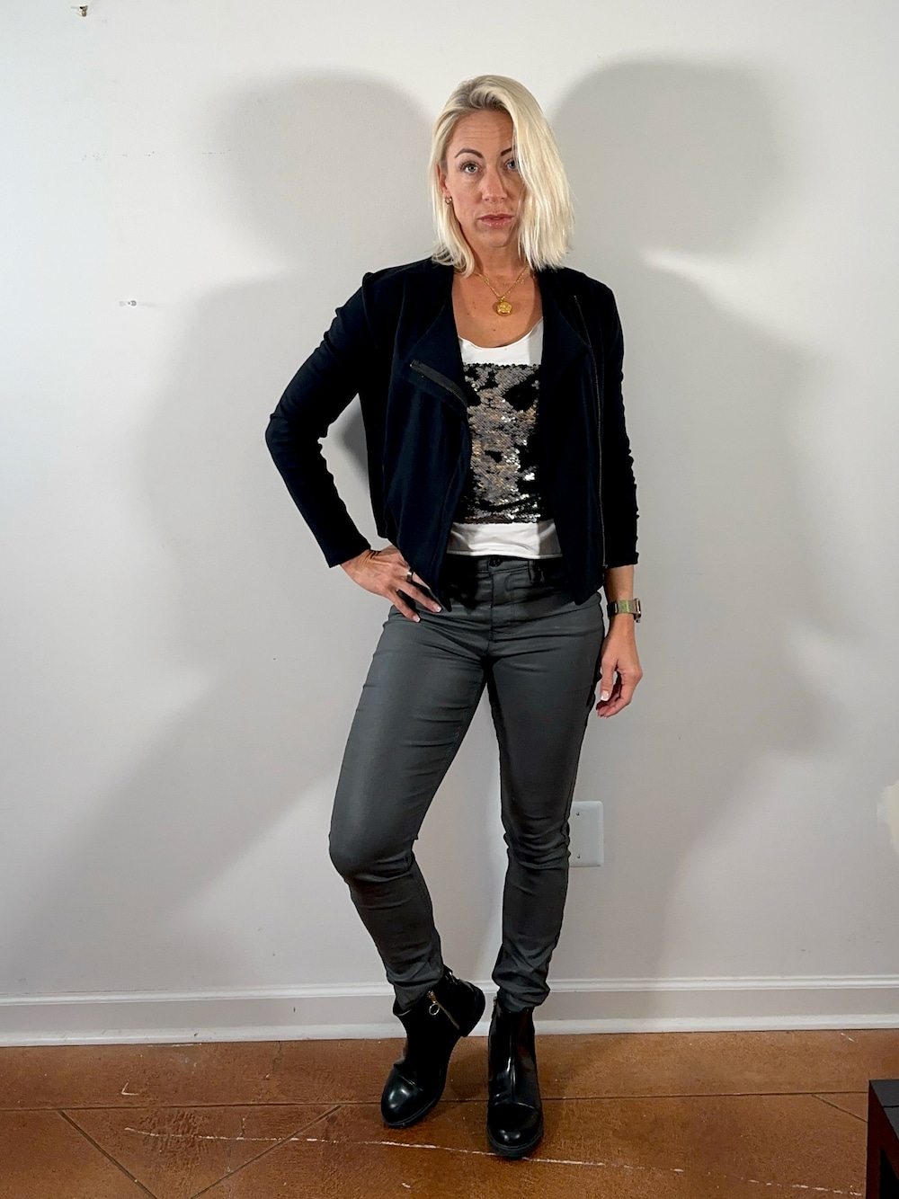 Theory セオリー 20aw ノーカラーレザージャケット Theory（ノーカラージャケット）のフリマアイテム一覧