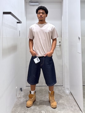 「アイテム（コインケース）」を使った、CHRISさん（メンズ・172cm）の夏コーディネート