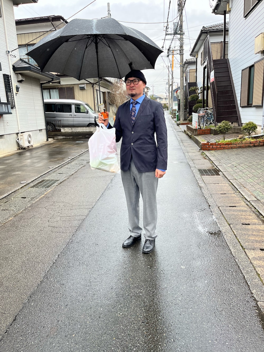 「WAIPER.inc、息子の卒業式コーデ」｜「WAIPER.incのアイテム（その他パンツ、グレー系）」を使った、Daigo.dmyhさん（メンズ・173cm）の春コーディネートの1枚目の写真