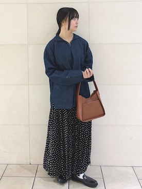 「アイテム（レインシューズ）」を使った、chihiroさん（レディース・153cm）の秋コーディネート