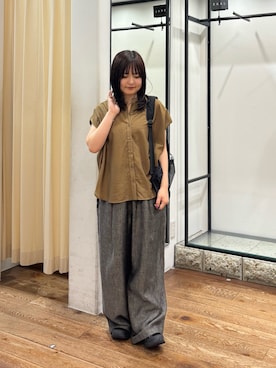「かぐれ（カグレ）のウエストギャザーリネンパンツ（その他パンツ、ブラック系）」を使った、chihiroさん（レディース・153cm）の夏コーディネート