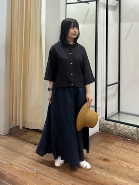 「かぐれ（カグレ）のリネンフレアスカート（スカート、ブルー系）」を使った、chihiroさん（レディース・153cm）の春コーディネート