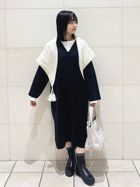 「アイテム（ストール/ショール）」を使った、chihiroさん（レディース・153cm）の秋コーディネート