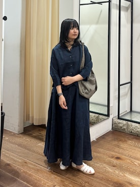 「かぐれ（カグレ）のコットンショルダーバッグ（ショルダーバッグ、グレー系）」を使った、chihiroさん（レディース・153cm）の春コーディネート