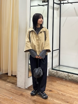 「かぐれ（カグレ）のアイテム（Tシャツ/カットソー）」を使った、chihiroさん（レディース・153cm）の秋コーディネート