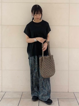 「アイテム（ニット/セーター）」を使った、chihiroさん（レディース・153cm）の夏コーディネート