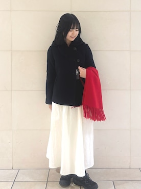 「アイテム（ストール/ショール、レッド系）」を使った、chihiroさん（レディース・153cm）の冬コーディネート