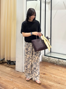 「URBAN RESEARCH DOORS（アーバンリサーチドアーズ）のPLAKTON　フラットサンダル（サンダル、ゴールド系）」を使った、chihiroさん（レディース・153cm）の夏コーディネート