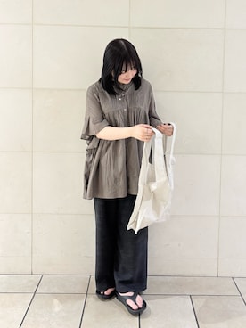 「URBAN RESEARCH DOORS（アーバンリサーチドアーズ）のOOFOS　OORIGINAL（サンダル、ブラック系）」を使った、chihiroさん（レディース・153cm）の夏コーディネート