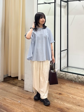 「URBAN RESEARCH DOORS（アーバンリサーチドアーズ）のギャザーボリュームパンツ（その他パンツ、ホワイト系）」を使った、chihiroさん（レディース・153cm）の夏コーディネート