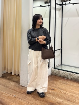 「URBAN RESEARCH DOORS（アーバンリサーチドアーズ）のウォッシャブルブライトプルオーバー（その他トップス、グレー系）」を使った、chihiroさん（レディース・153cm）の秋コーディネート