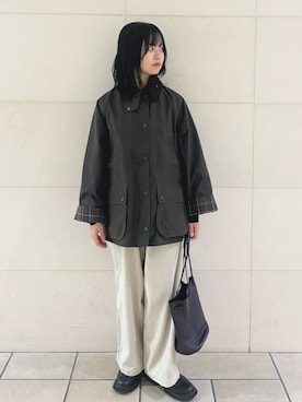 「かぐれ（カグレ）のコットンベルベットイージーパンツ（その他パンツ）」を使った、chihiroさん（レディース・153cm）の秋コーディネート