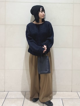 「アイテム（パンツ、イエロー系）」を使った、chihiroさん（レディース・153cm）の秋コーディネート