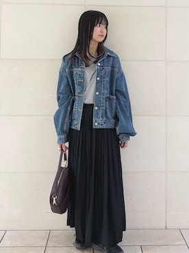 「アイテム（デニムジャケット）」を使った、chihiroさん（レディース・153cm）の秋コーディネート