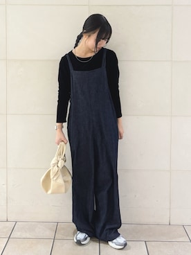「アイテム（サロペット/オーバーオール）」を使った、chihiroさん（レディース・153cm）の秋コーディネート