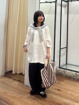 「かぐれ（カグレ）のリネンワイドプルオーバーシャツ（シャツ/ブラウス、ホワイト系）」を使った、chihiroさん（レディース・153cm）の夏コーディネート