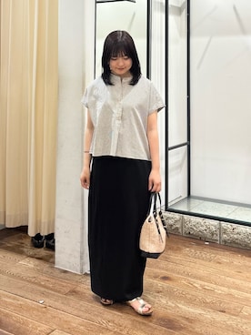 「RODE SKO（ロデスコ）の『雑材』メッシュ2WAYバッグ（ショルダーバッグ、ブラック系）」を使った、chihiroさん（レディース・153cm）の夏コーディネート
