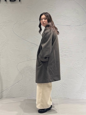 「冬の注目アウター」｜「アイテム（ステンカラーコート）」を使った、のぶさん（レディース・163cm）の秋コーディネート