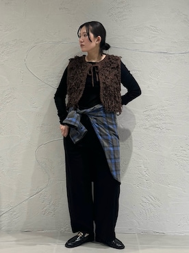 「アイテム（ローファー）」を使った、のぶさん（レディース・163cm）の秋コーディネート
