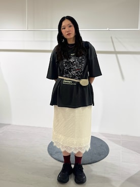 「KBF（ケイビーエフ）のレーストリムミディスカート（スカート、ホワイト系）」を使った、のぶさん（レディース・163cm）の夏コーディネート