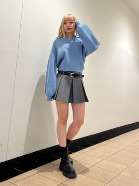 「ブルーニット」｜「アイテム（ブーツ）」を使った、櫻井花乃さん（レディース・163cm）の冬コーディネート