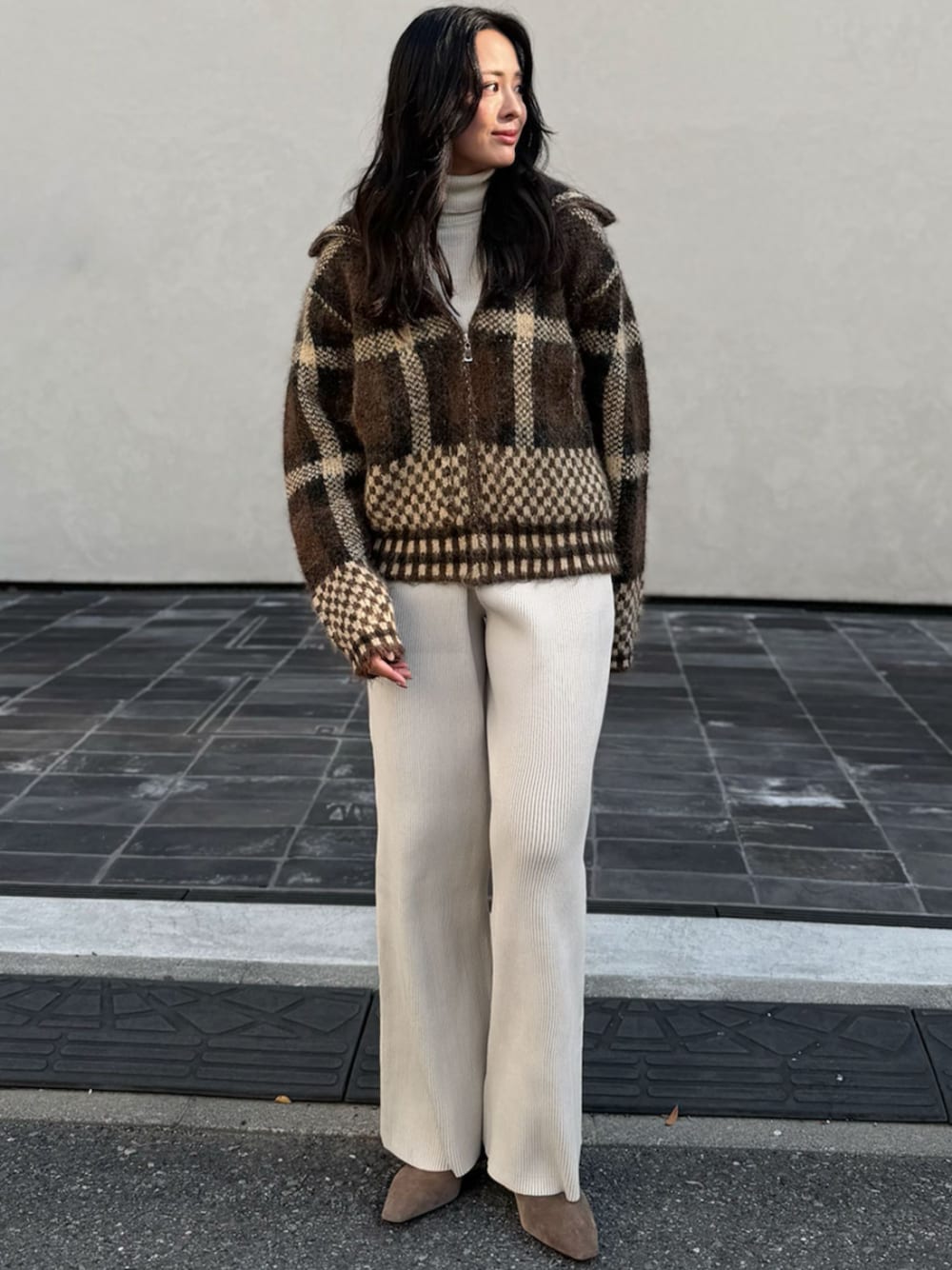 ELFRANK（エルフランク）の「【2025AW】ニット セットアップ カーブ