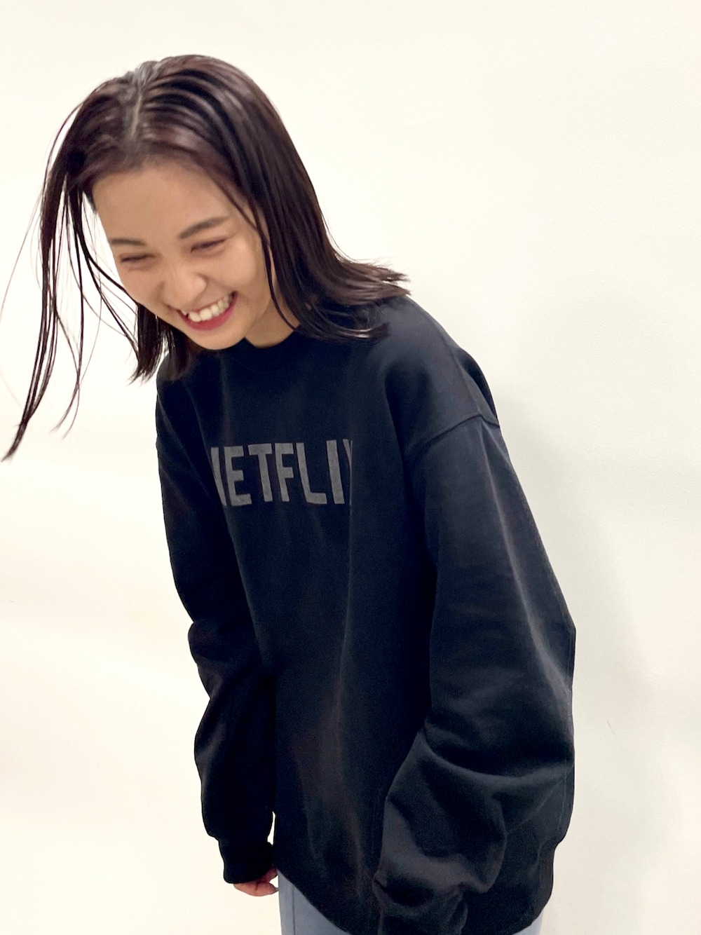 BEAMS（ビームス）の「Netflix × BEAMS / Logo Long Sleeves T