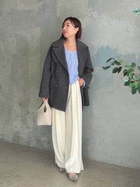 「アイテム（ピーコート）」を使った、AIさん（レディース・160cm）の冬コーディネート