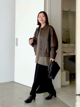 「アイテム（ブルゾン）」を使った、AIさん（レディース・160cm）の夏コーディネート