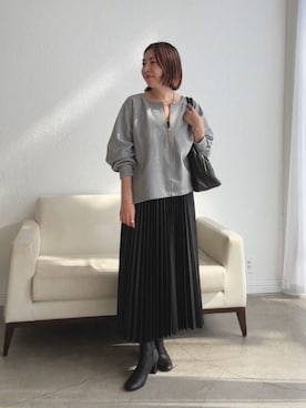 「アイテム（スウェット）」を使った、AIさん（レディース・160cm）の夏コーディネート