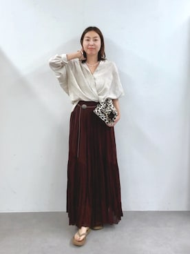 「RIVE DROITE（リヴドロワ）の予約【名品/サイズ展開あり】リネンワイドシャツ（シャツ/ブラウス、ベージュ系）」を使った、AIさん（レディース・160cm）の夏コーディネート